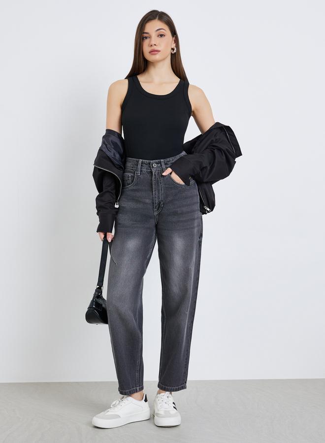 ستايلي جينز بخصر عالي وبقصة واسعة - Image 4